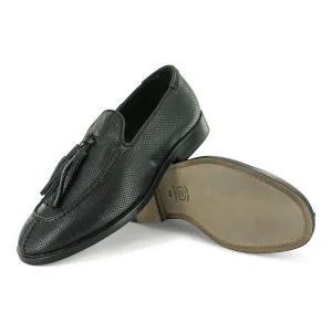 16/721 - Black Tassle Loafer