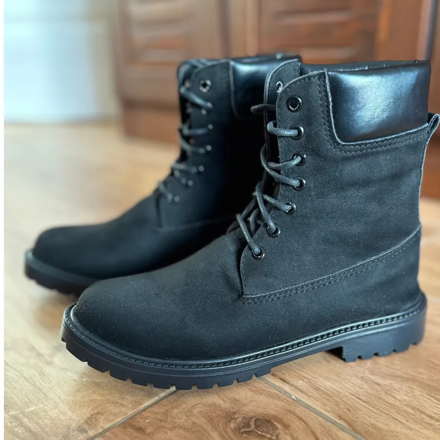 BOTA SOFT BLACK BOOTS