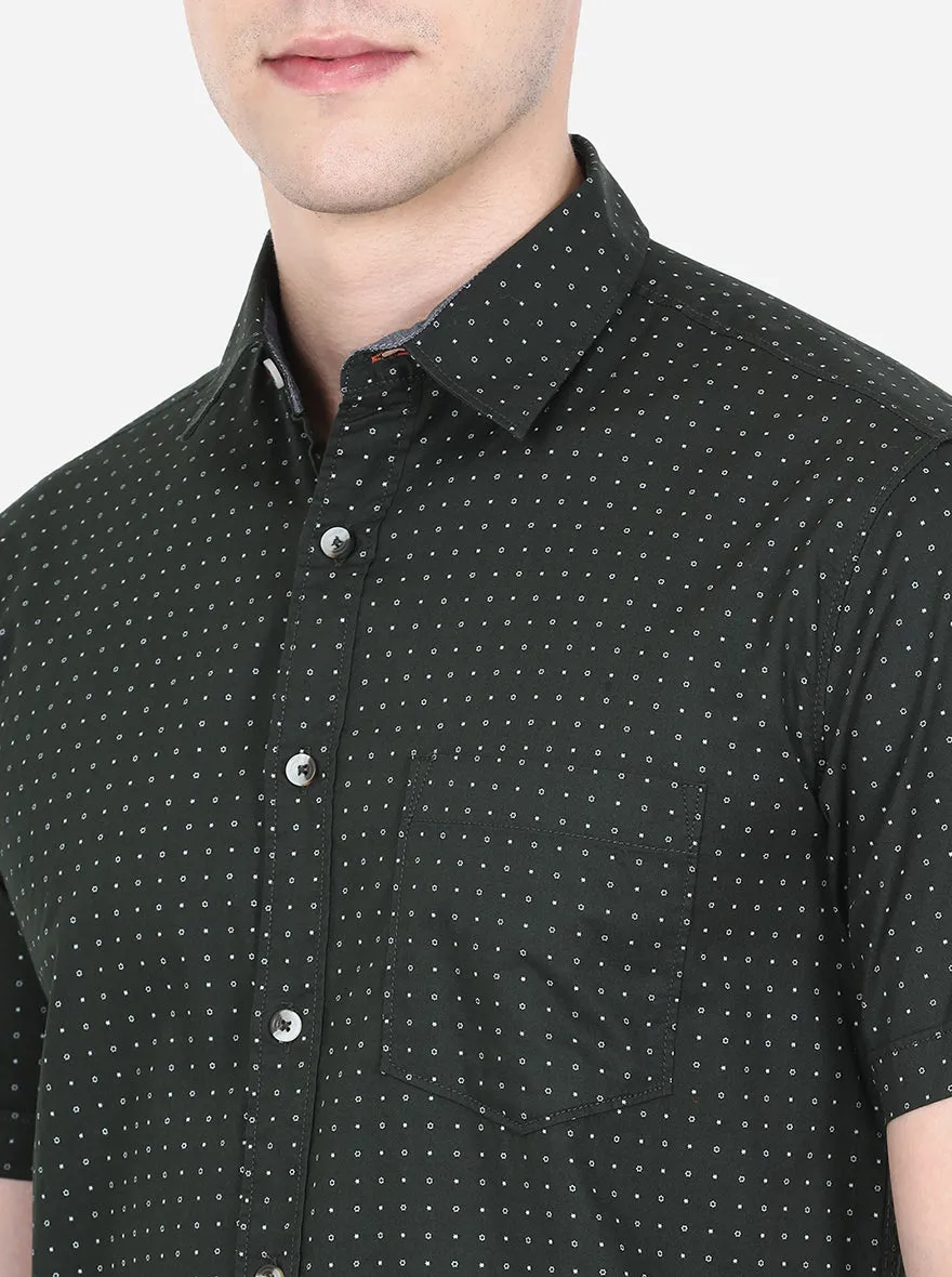 Dark Green Printed Slim Fit Semi Casual Shirt | Greenfibre