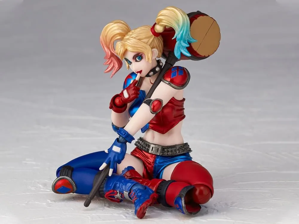 DC Comics Amazing Yamaguchi Revoltech No.015EX Harley Quinn (New Color Ver.)