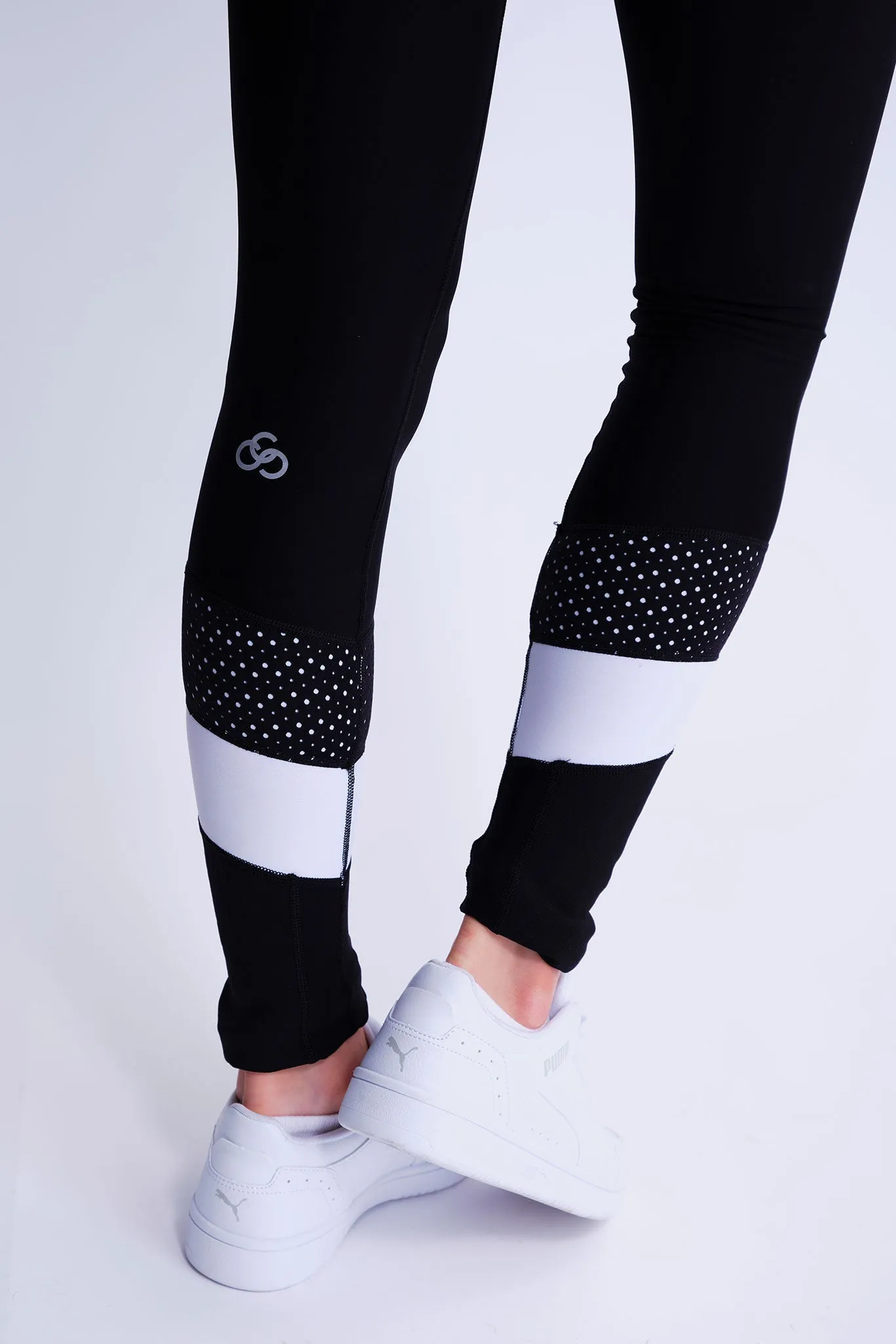 Desire Non-Slip Leggings in White