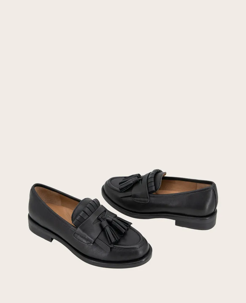 GENTLE SOULS - Cydney Leather Tassel Loafer