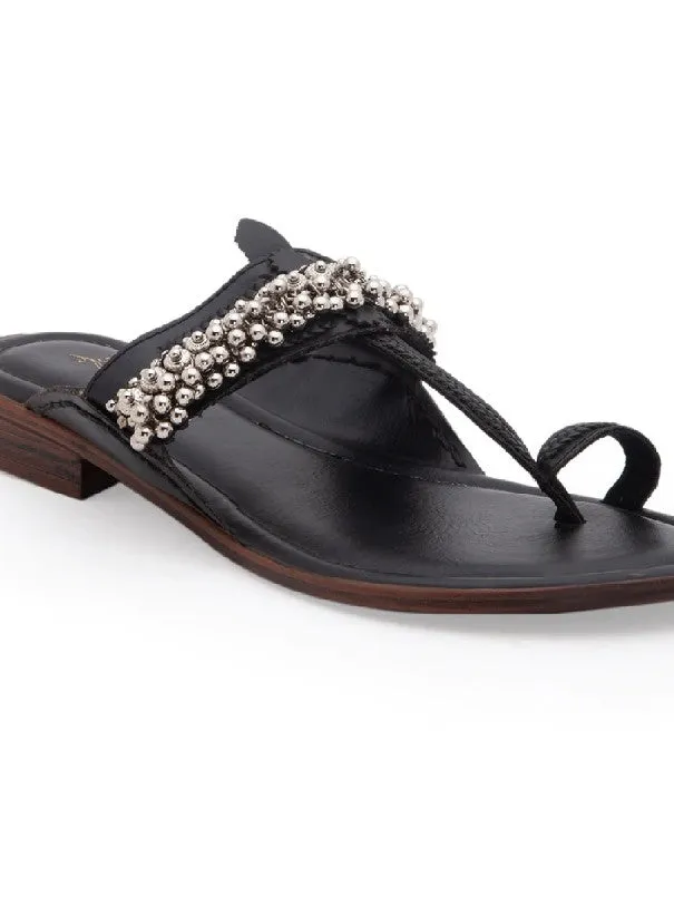 Ghugroo Love - Black Handcrafted Kolhapuri Flats