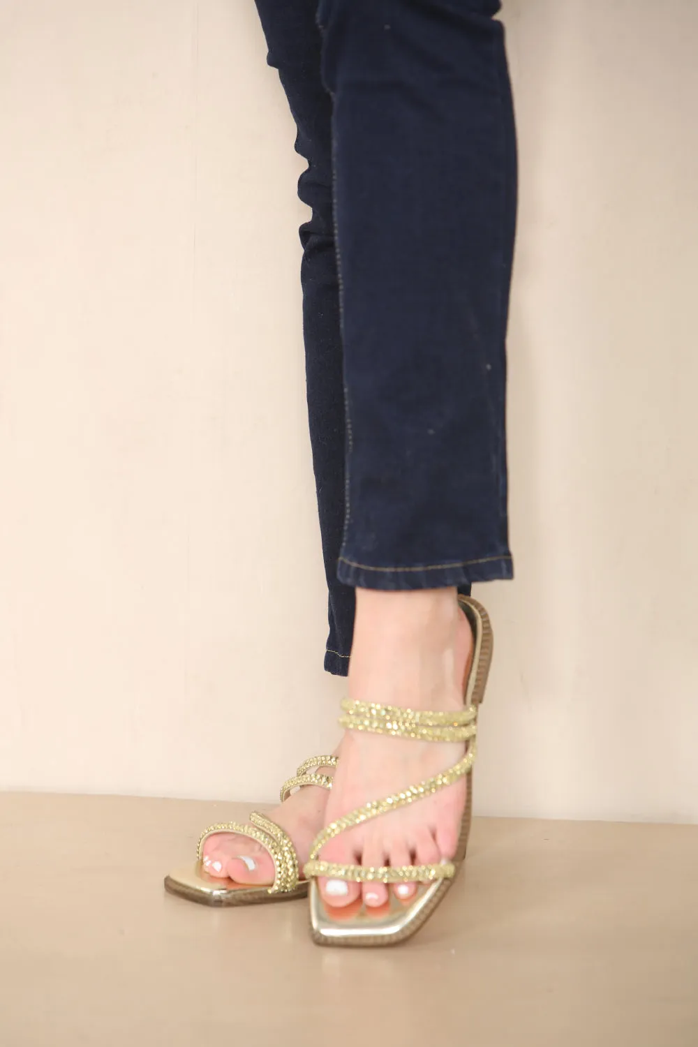 GOLD EMBELLISHED STRAPPY SPARKLY FLAT SANDALS