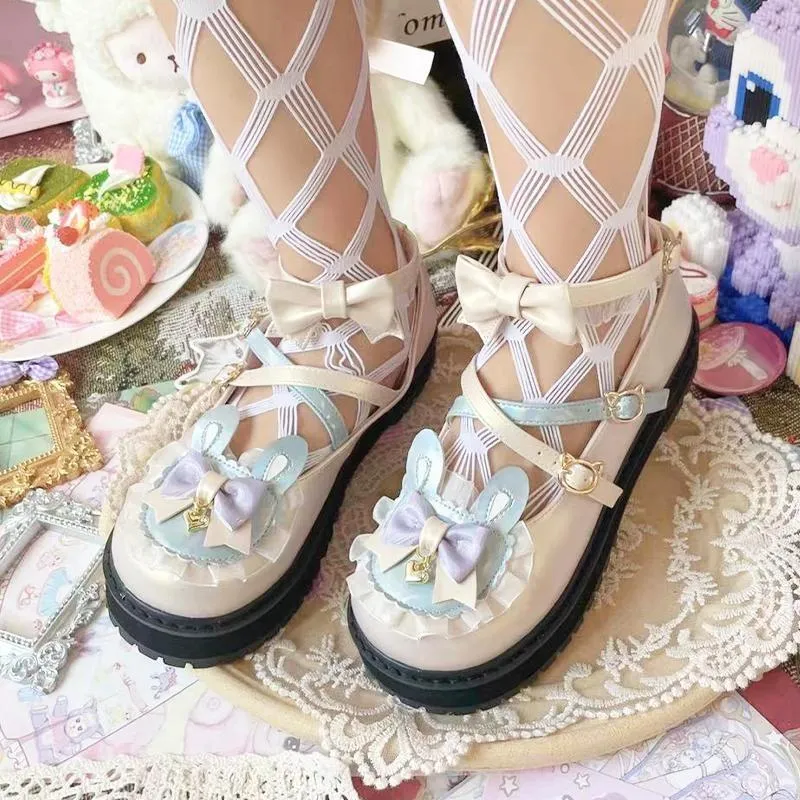 Holographic Bunny Flats