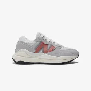 New Balance | 57/40  { GREY/RED