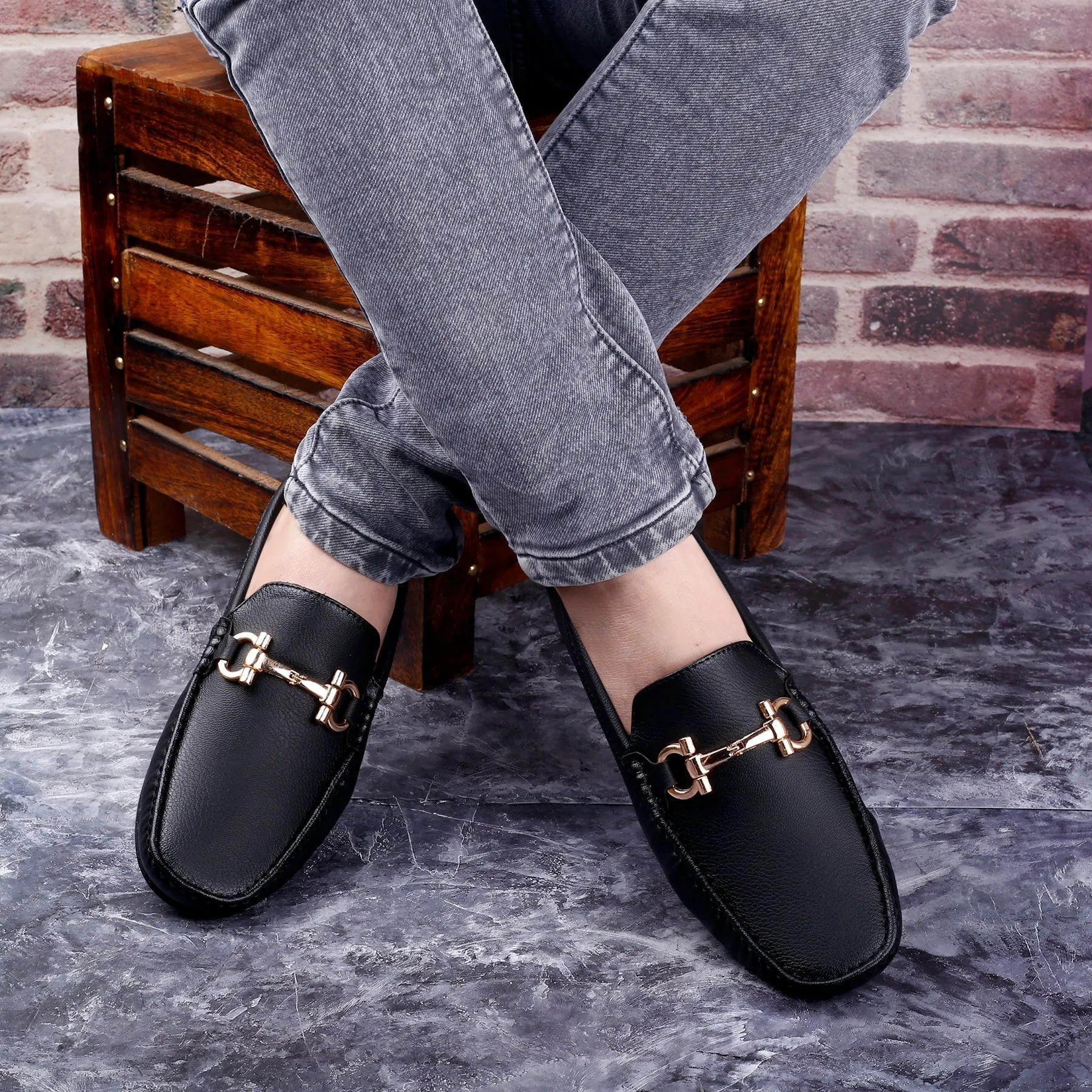 New Latest Men's Faux Leather Casual Loafer Shoes