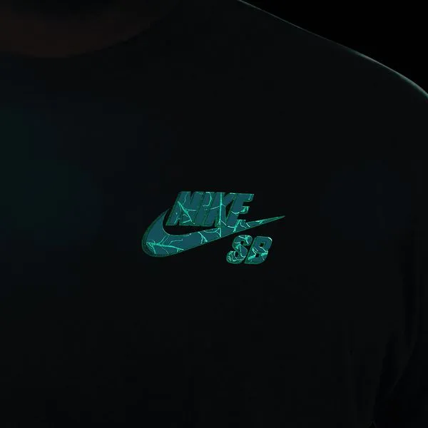 Nike SB OC Spider Glow In The Dark Graphic Skate Tee Vintage Green