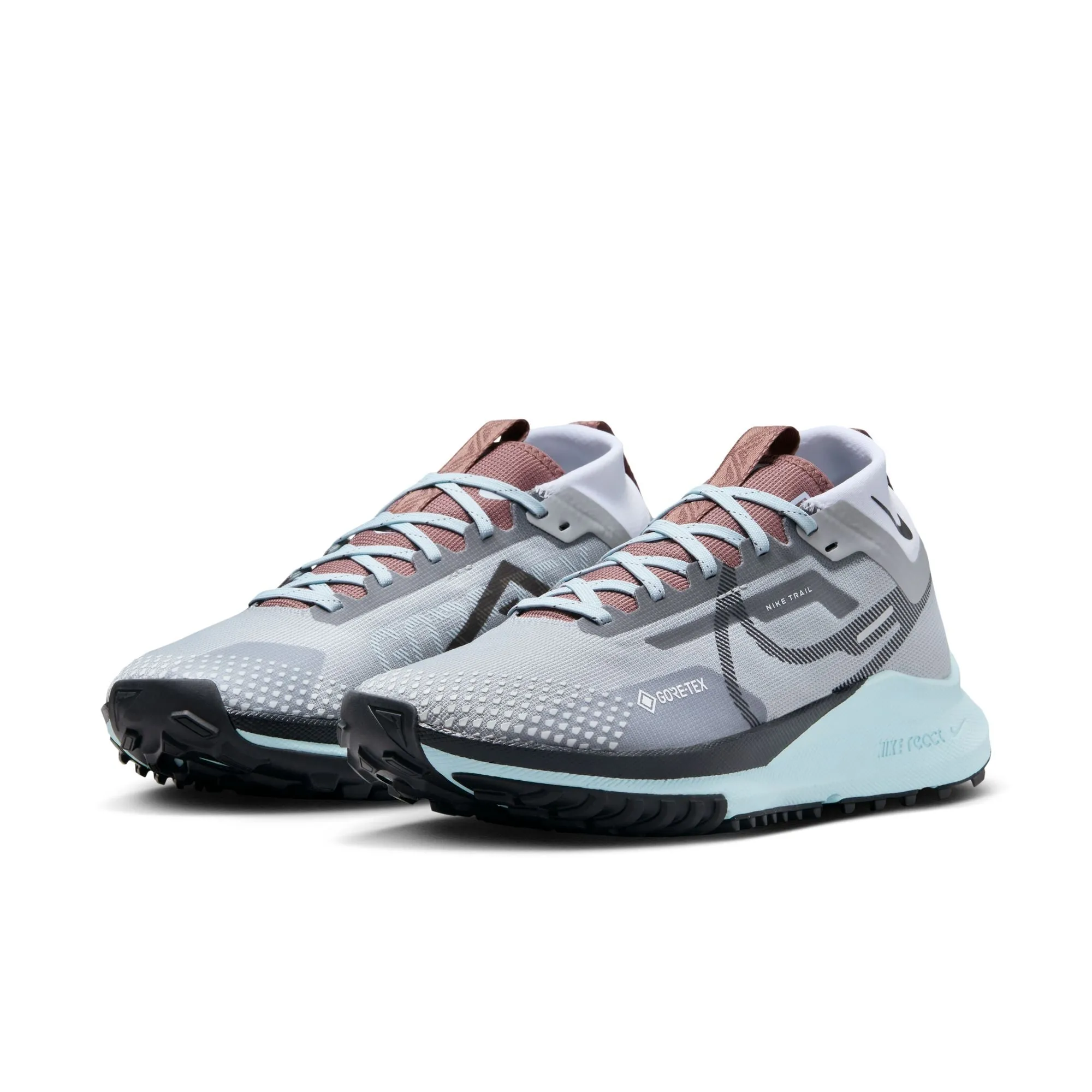 Nike Women's Pegasus Trail 4 GORE-TEX Trail Running Shoes Light Smoke Grey / Glacier Blue / Football Grey