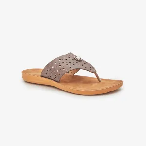 Pearl Rivet Women Chappals