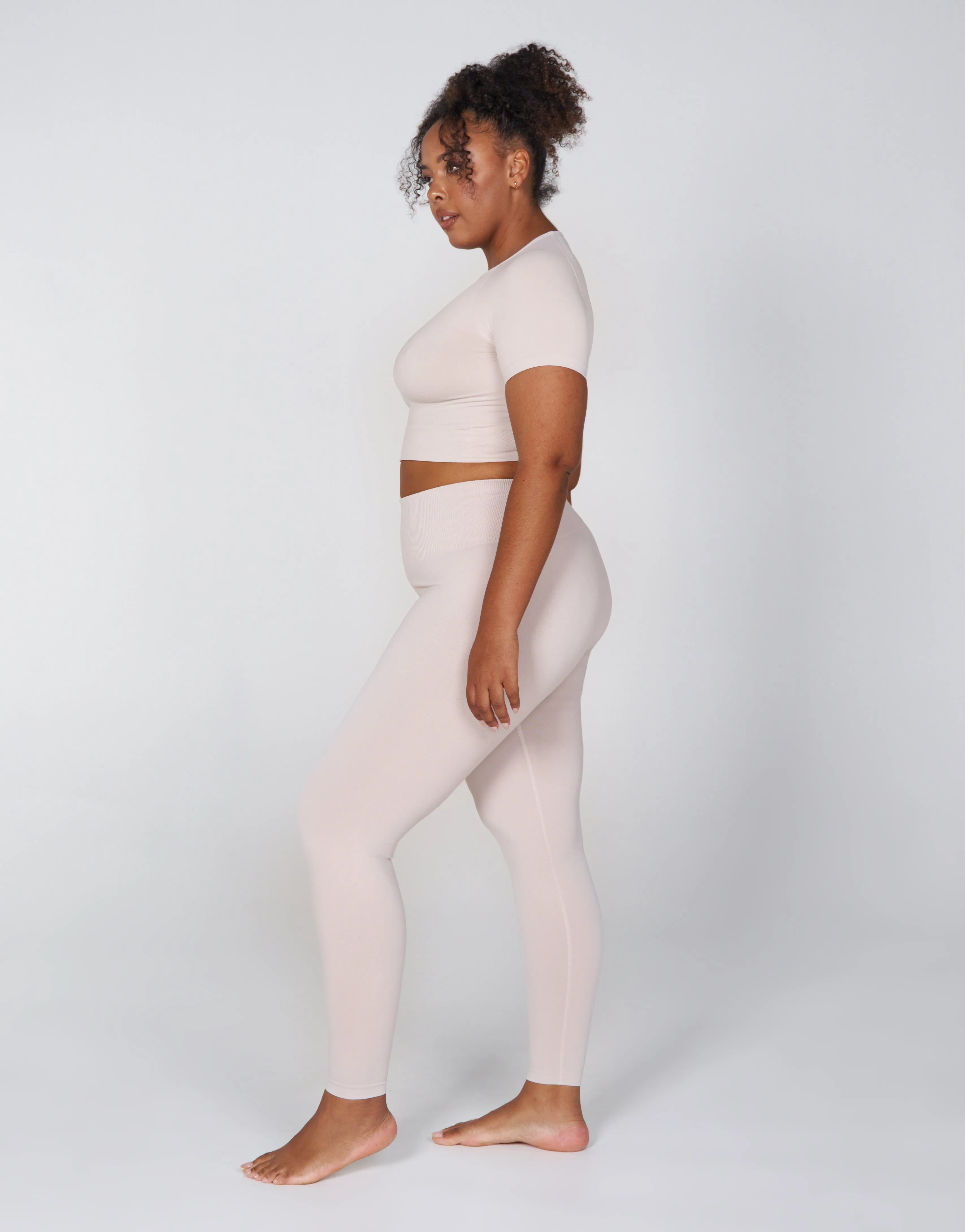 Premium Seamless Favourites Cropped Tee - Bone