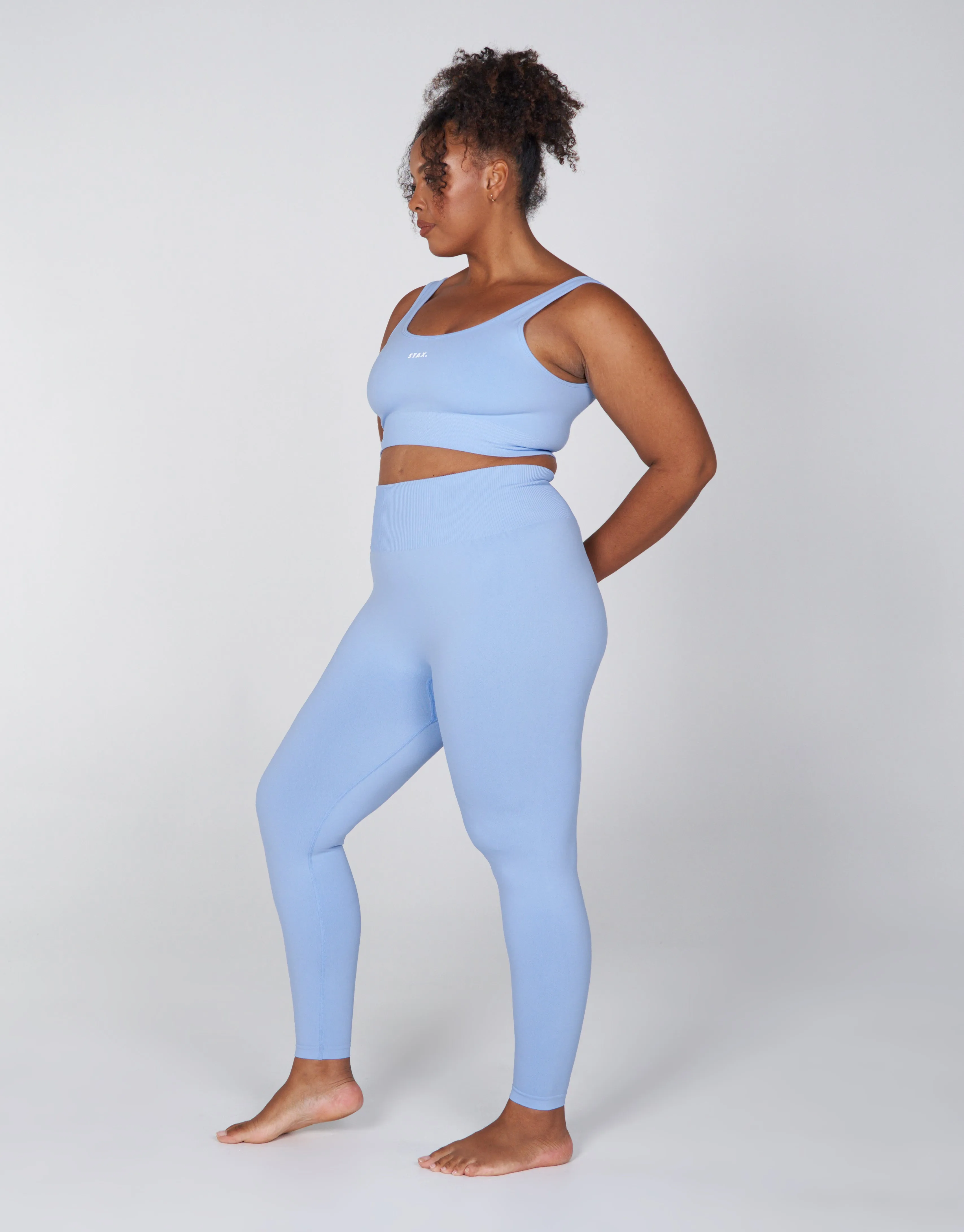 Premium Seamless Favourites Low Back Crop - Baby Blue