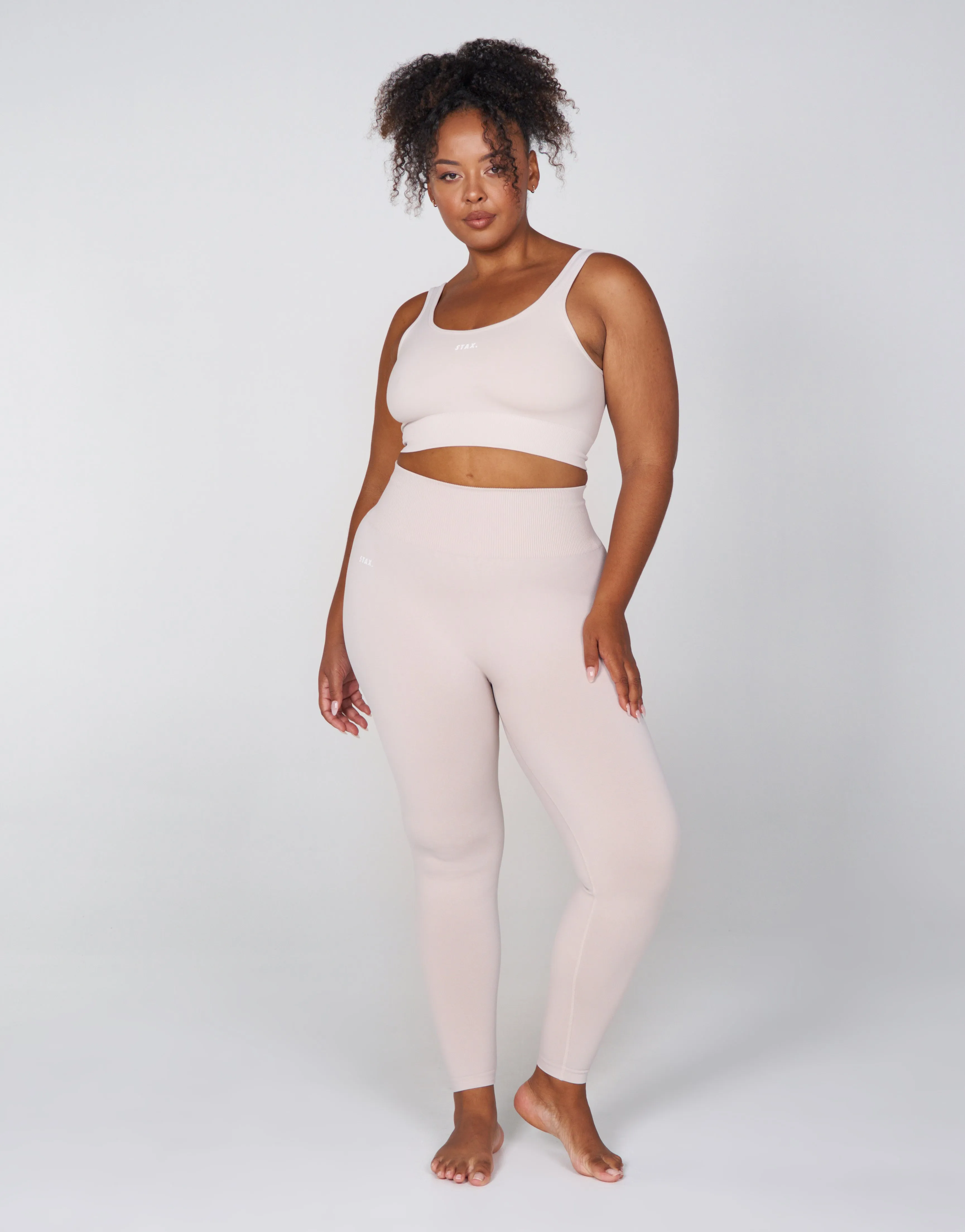 Premium Seamless Favourites Low Back Crop - Bone