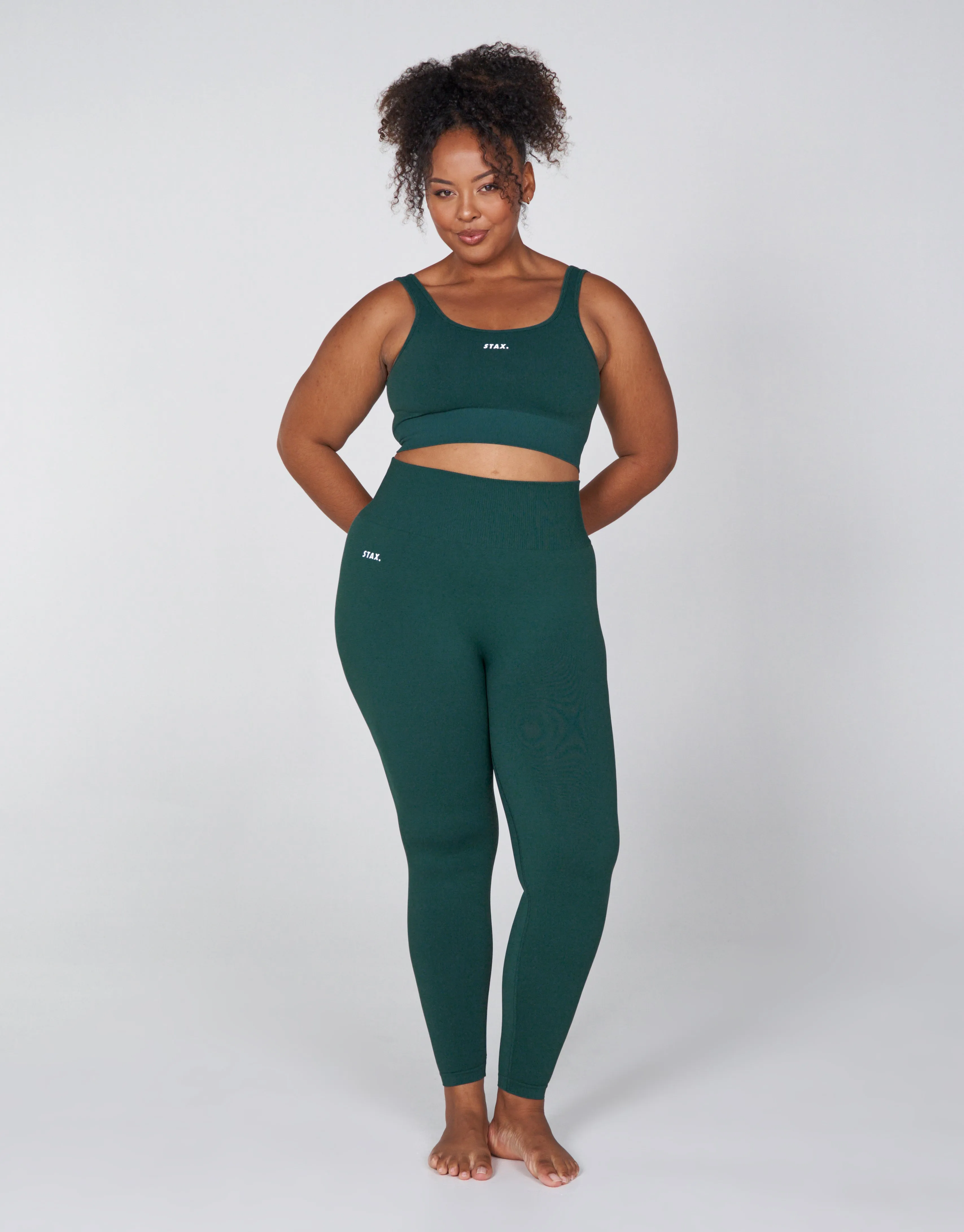 Premium Seamless Favourites Low Back Crop - Pine