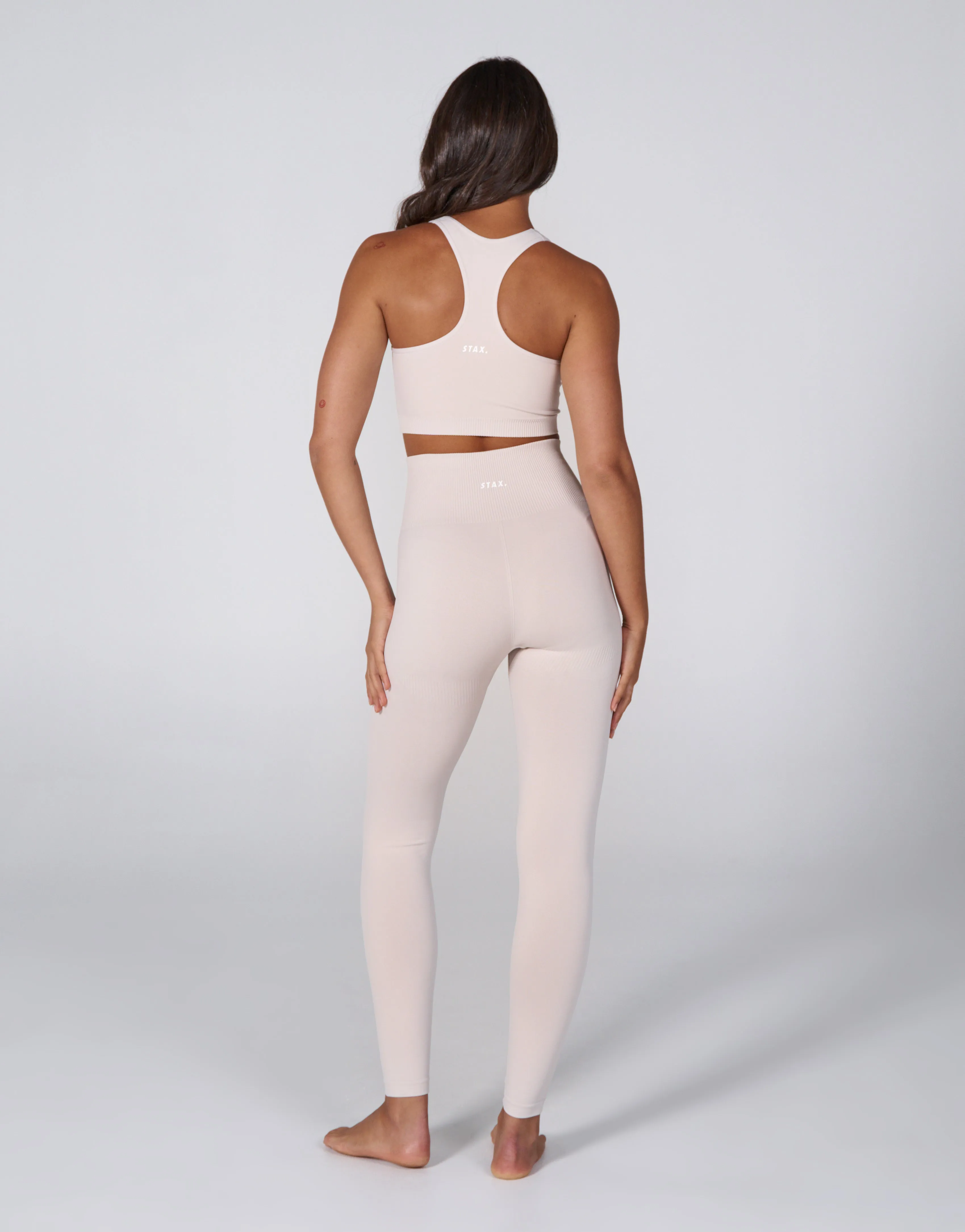 Premium Seamless Favourites Racer Crop - Bone