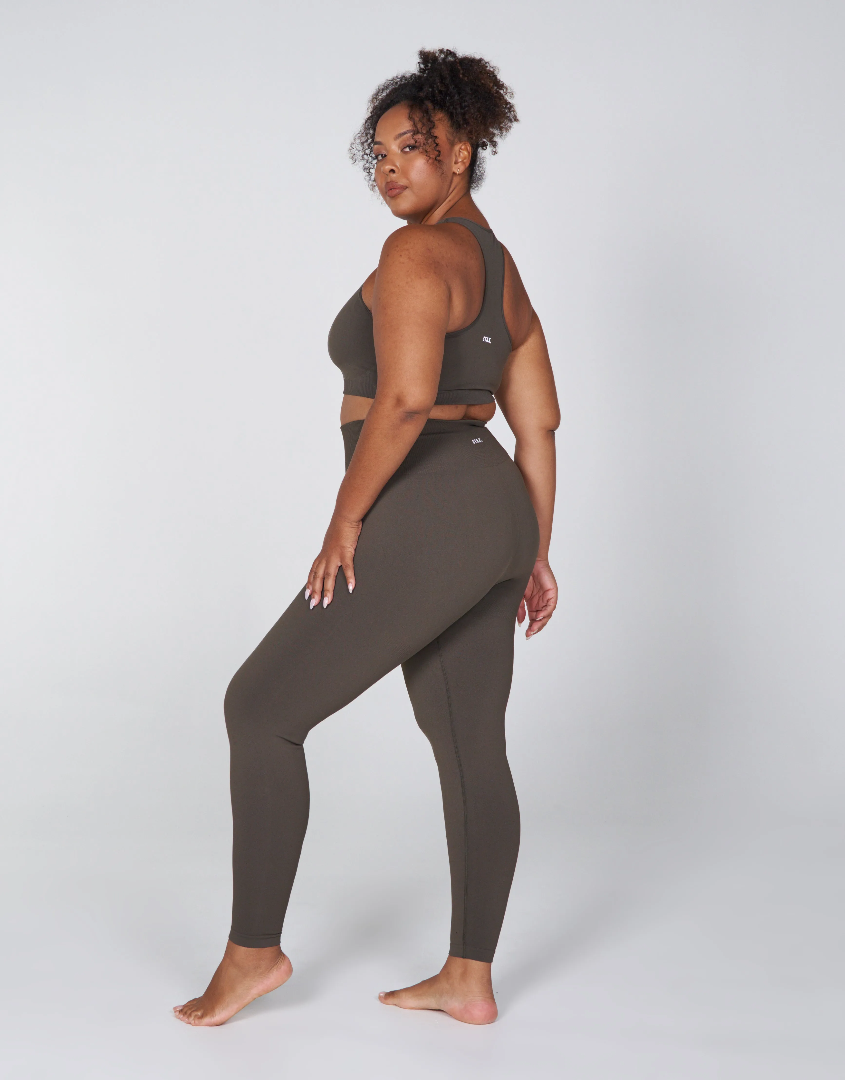 Premium Seamless Favourites Racer Crop - Dovetail