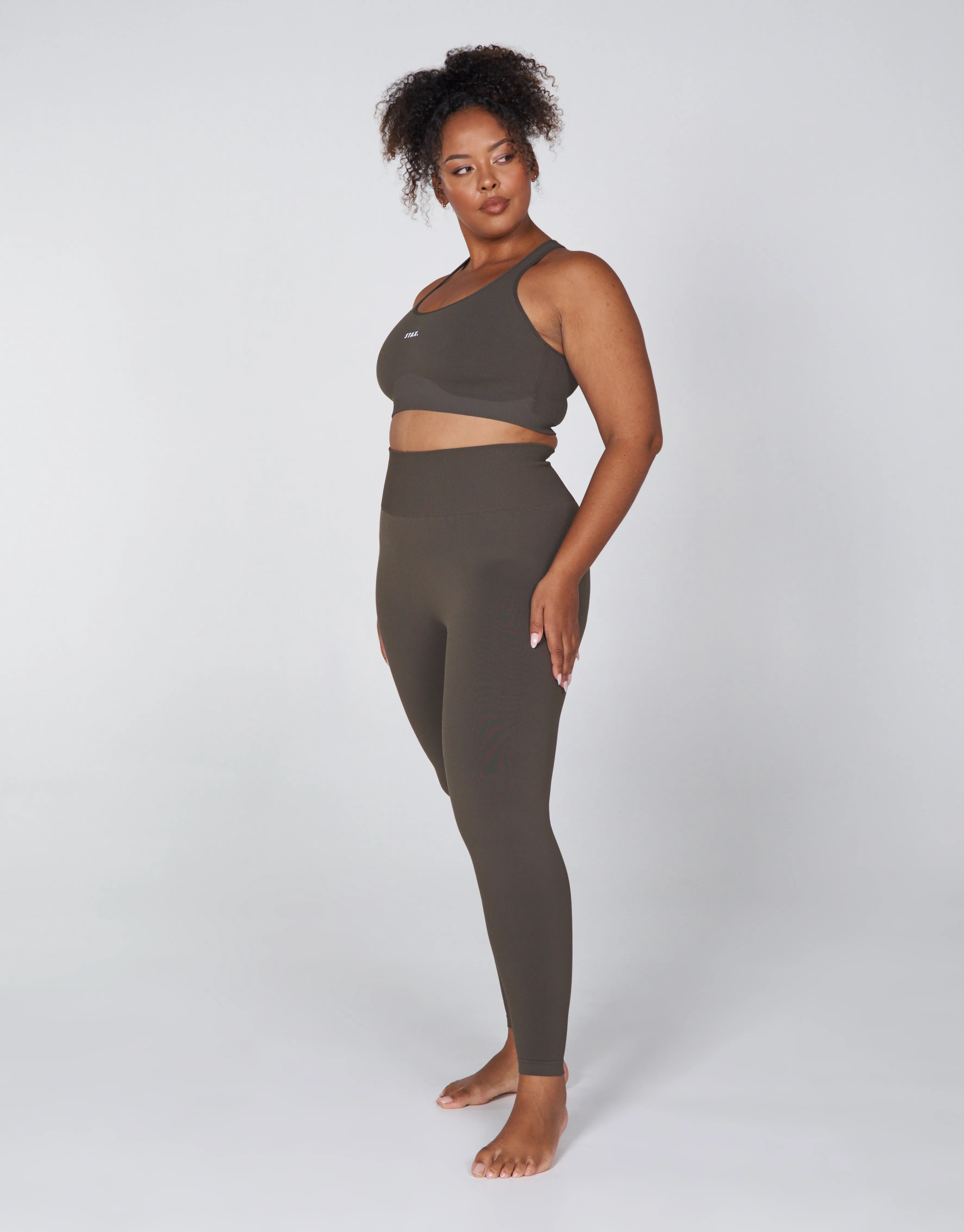 Premium Seamless Favourites Racer Crop - Dovetail