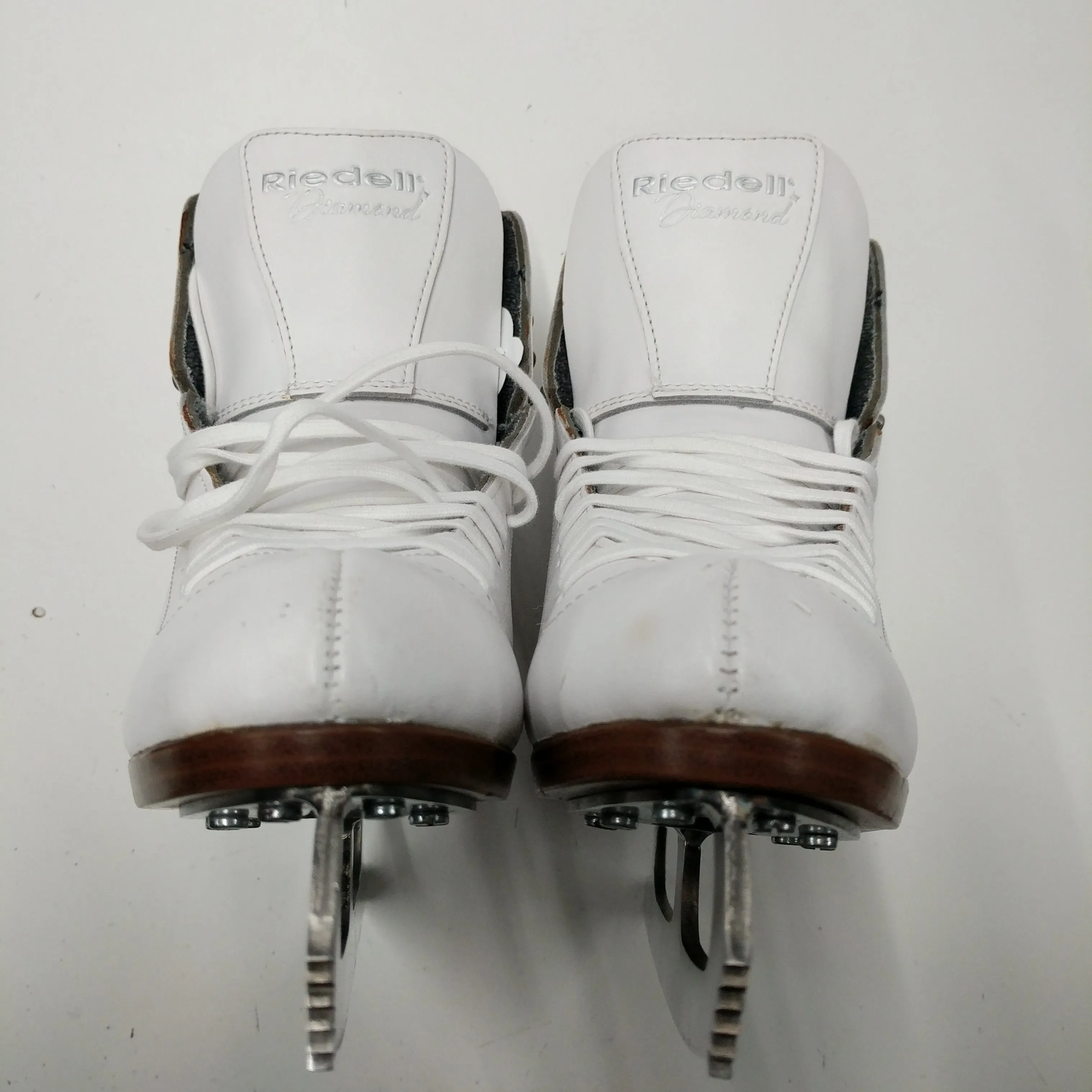 Slightly Used Riedell Diamond Size 4.5 Figure Skates