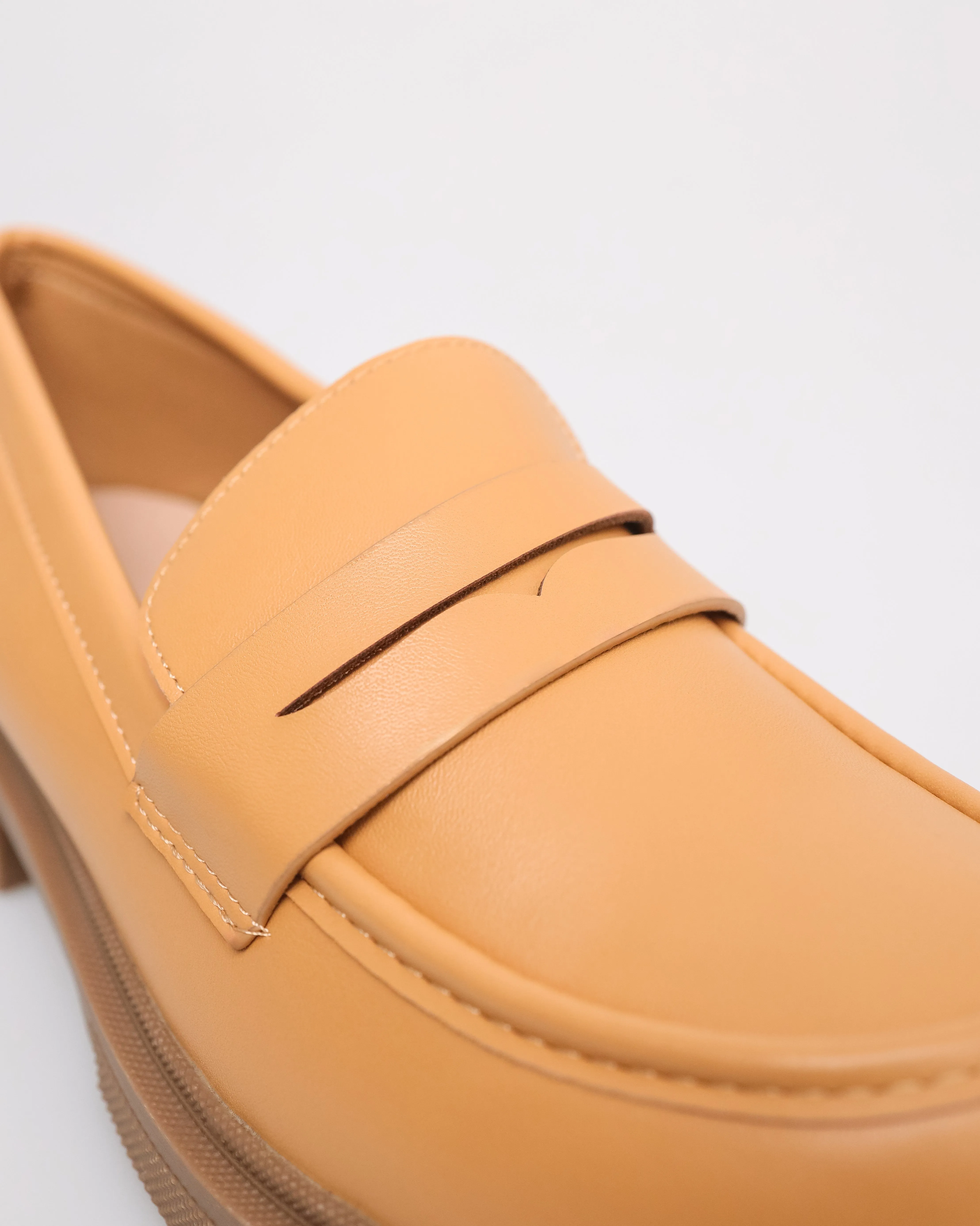 Tomaz NN343 Ladies Penny Loafer (Camel)