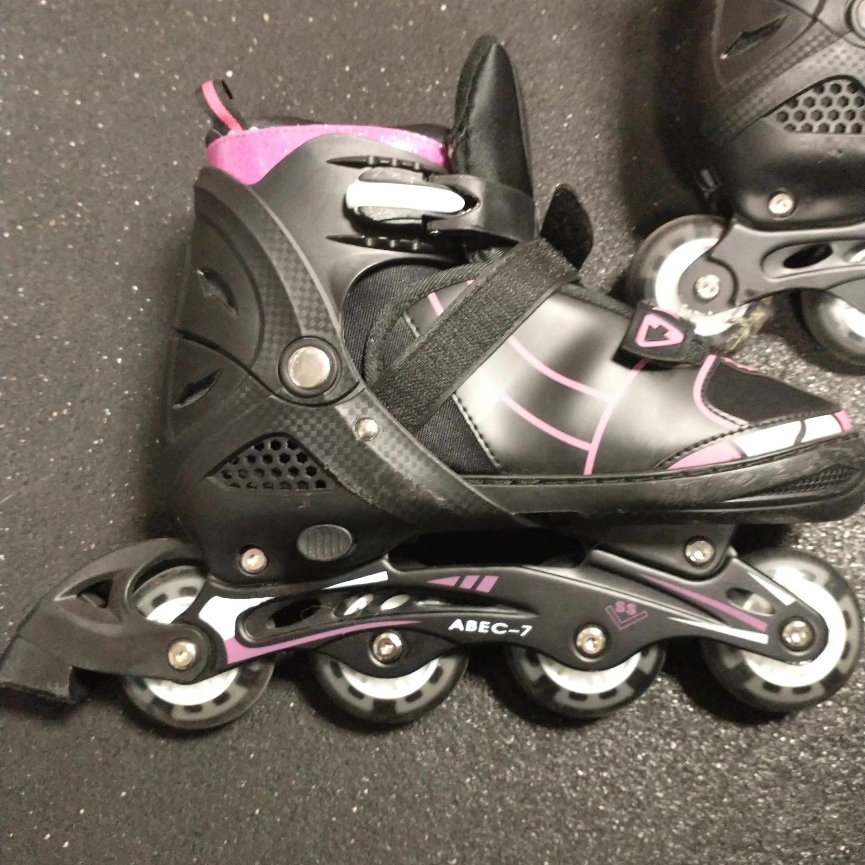 Used Adjustable Girl's Inline Skates