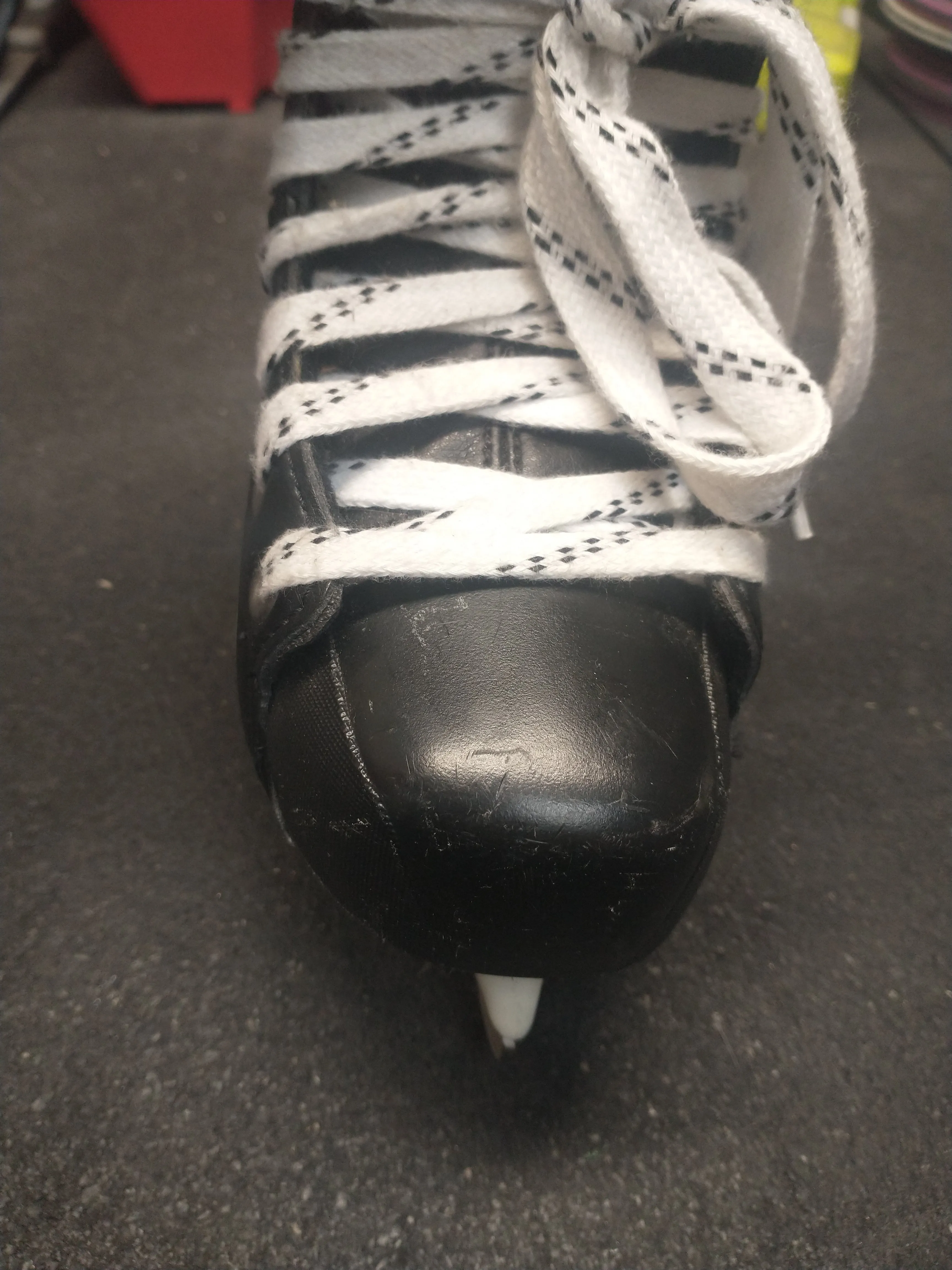 Used Bauer Supreme Hockey Skates Youth 11