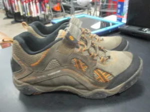 Used Hitec Total Terrain Hiking Shoes Size 2