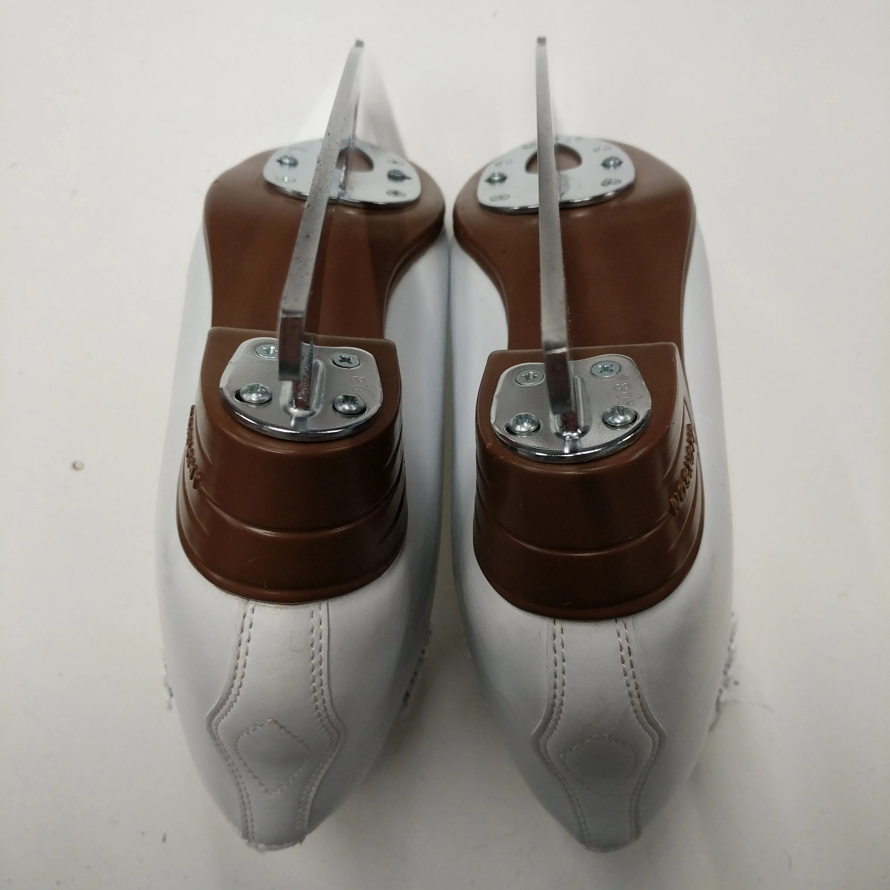 Used Jackson Artiste Figure Skates Size 4