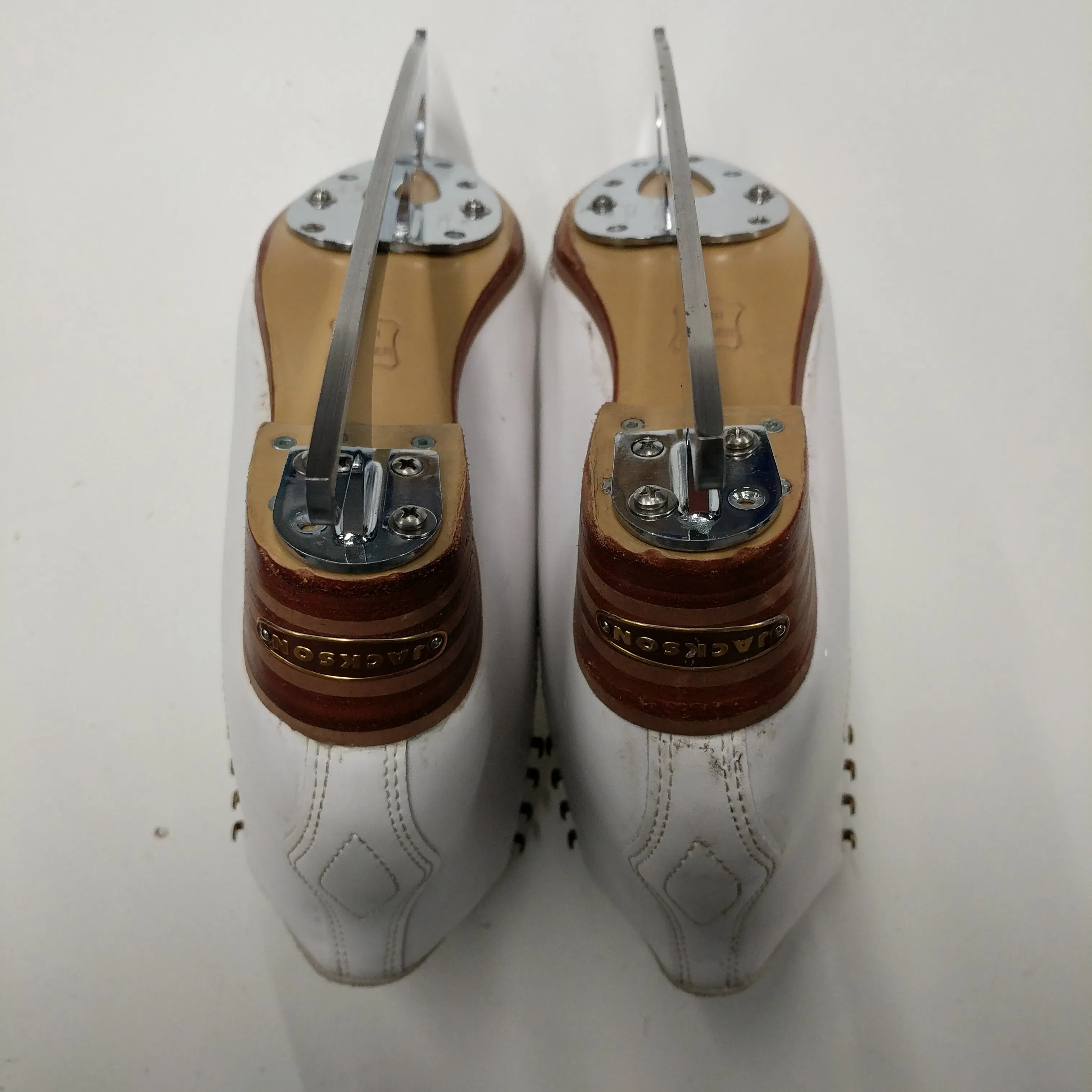 Used Jackson Premiere Size 6 Figure Skates