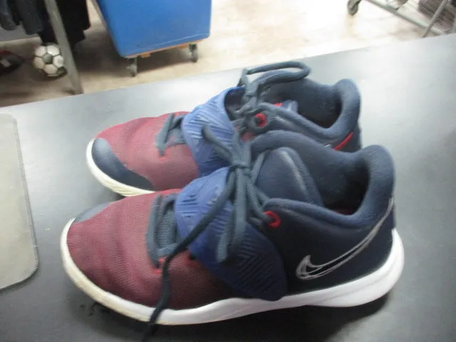 Used Nike Kyrie Irving Basketball Shoes Size 4