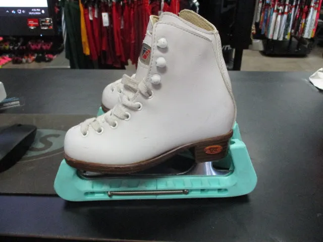 Used Riddell Figure Size 10J Skates With Blade Cover