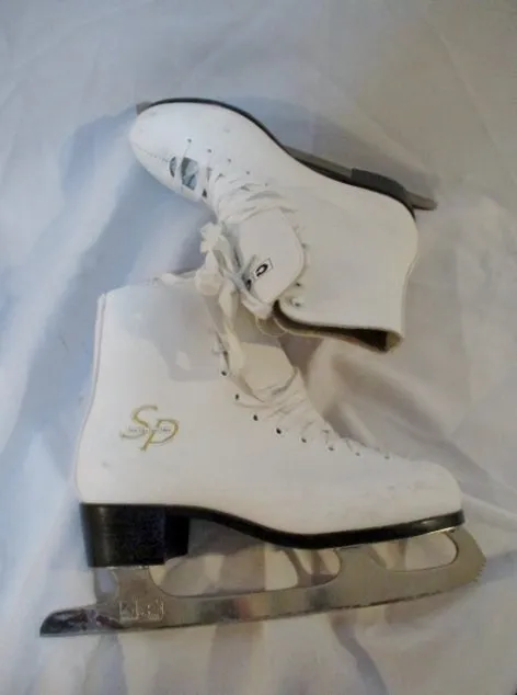 Womens CCM PIROUETTE JAMIE SALE DAVID PELLETIER Figure WHITE 8 Ice Skates